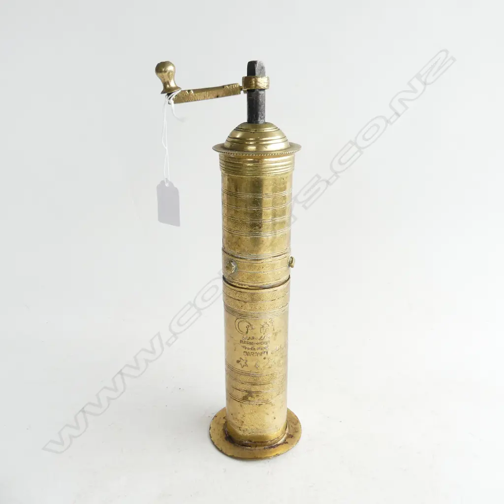 VINTAGE MIDDLE EASTERN BRASS PEPPER GRINDER H.290mm Image 1++