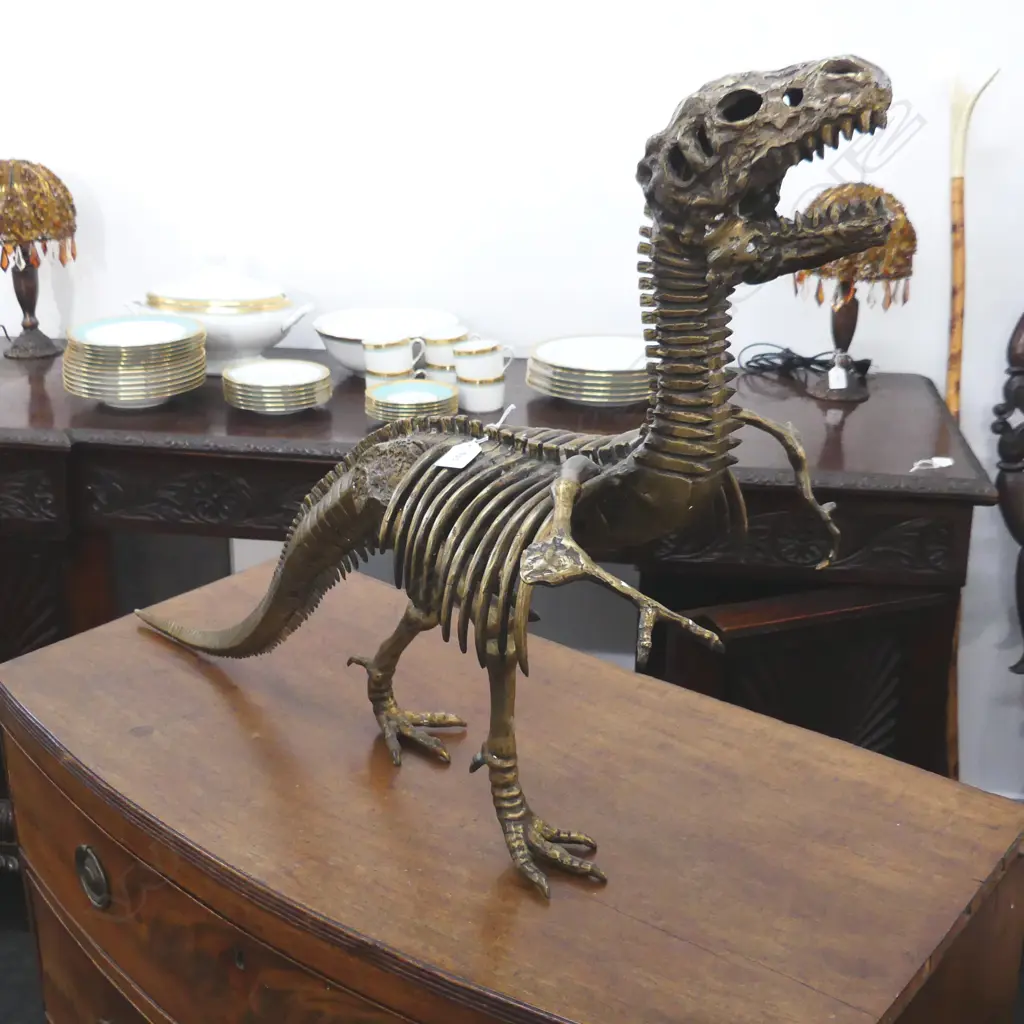 BRONZE DINOSAUR L. 970MM Image 1++