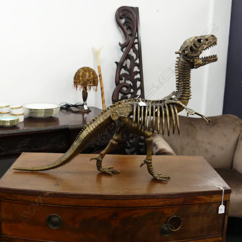 BRONZE DINOSAUR L. 970MM Image 1++