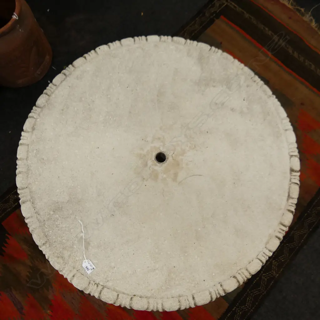VINTAGE CAST IRON ANTIQUE STYLE PUB TABLE CONCRETE TOP Dia.840mm  Image 1++
