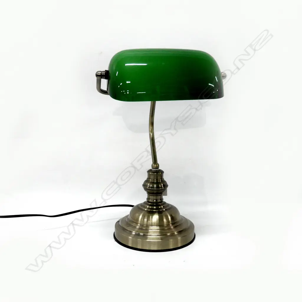 BANKERS LAMP; GREEN GLASS SHADE H.400mm Image 1++