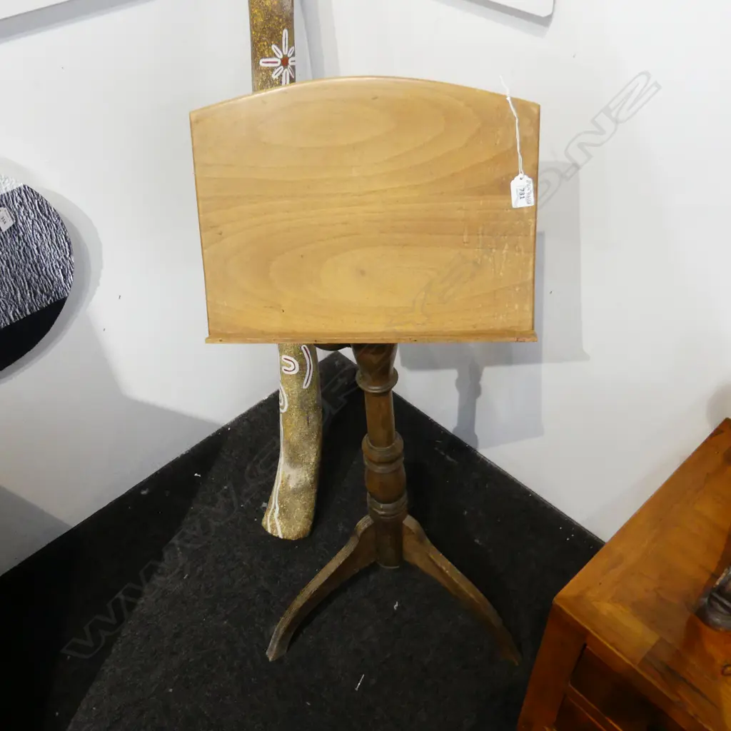 PINE ADJUSTABLE MUSIC STAND H 1020 MM Image 1++