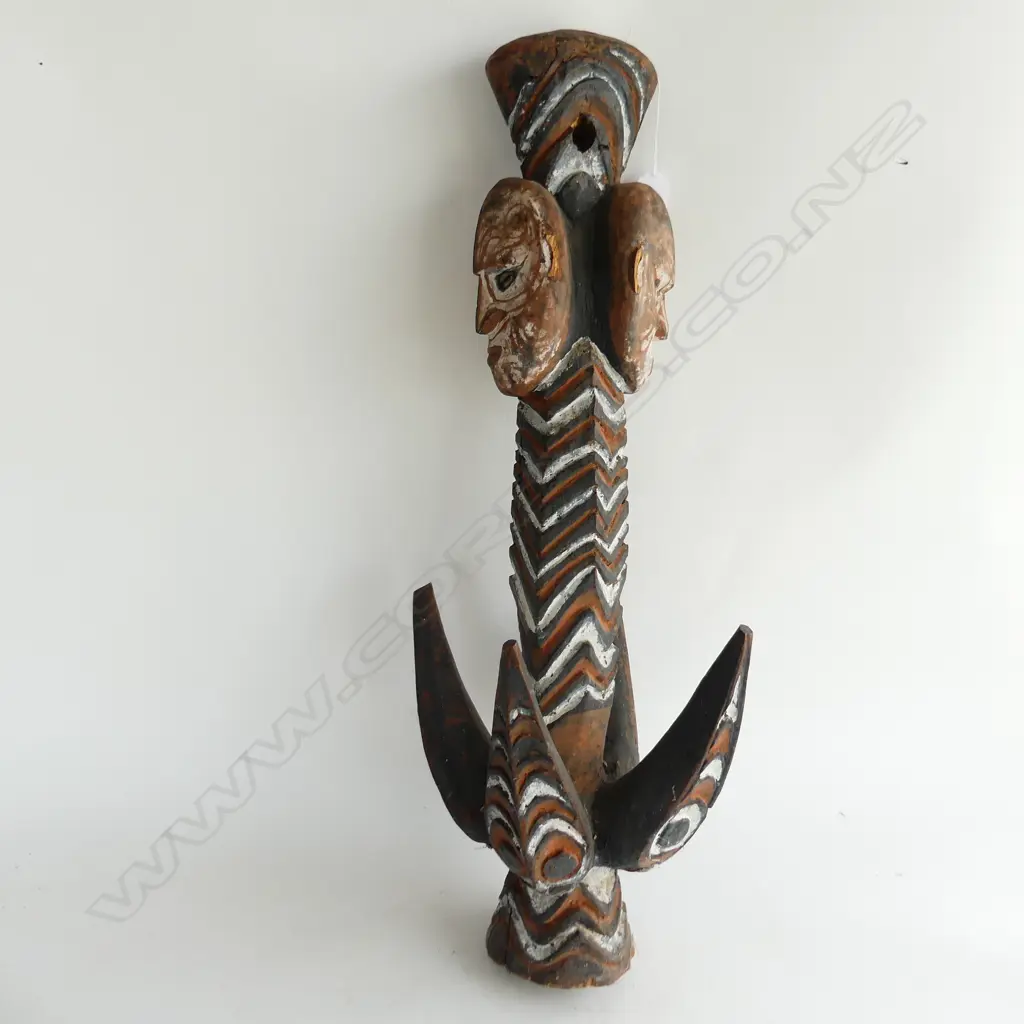 PNG FOUR PRONGED CARVED FOOD HOOK L710MM Image 1++