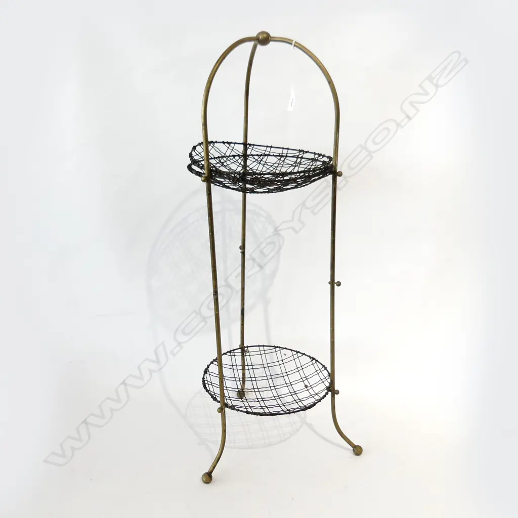 ANTIQUE BRASS & 3 MESH TRAY STAND H.750mm Image 1++