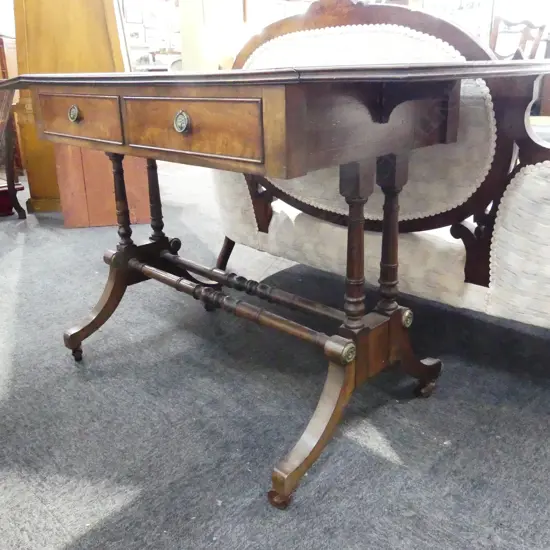 DROP SIDE SOFA TABLE ON CASTORS 910x500x750mm
