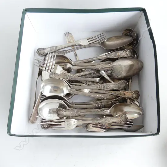 ASST. VINTAGE S/PLATE KING'S PATTERN etc CUTLERY approx. 30 pces
