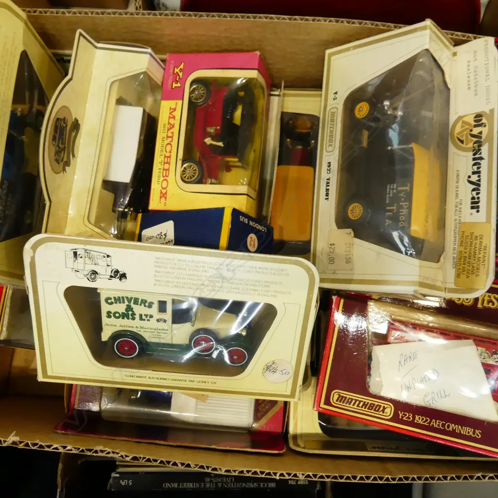 20 ASST. VINTAGE STYLE MODEL CARS; MATCHBOX YESTERYEAR ETC Image 1++