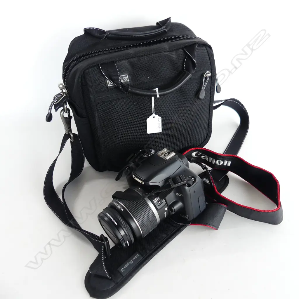 CANON EOS DIGITAL CAMERA 450D WITH EXTRA LENSE IN CARRY BAG Image 1++