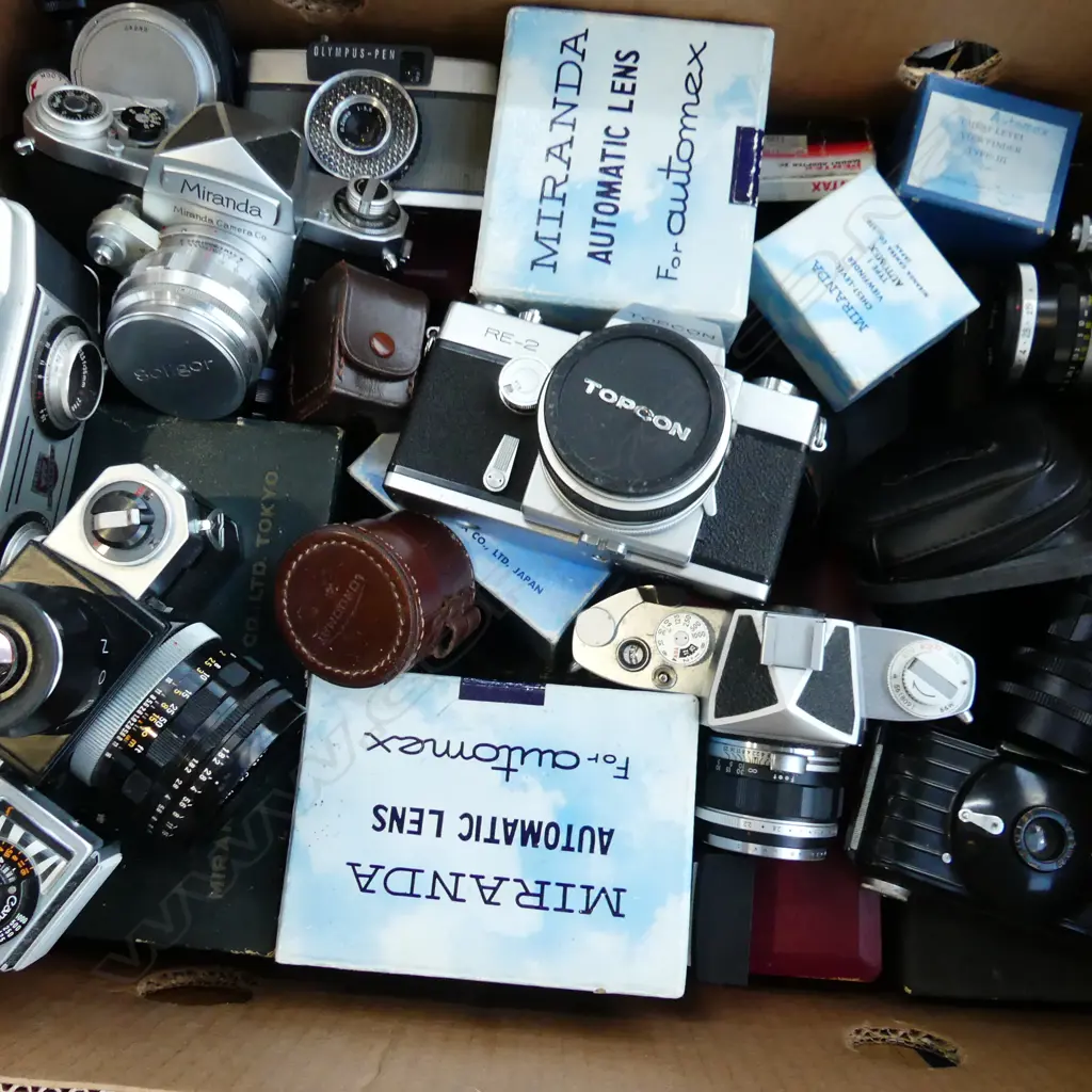 BOX LOT MIRANDA CAMERAS & LENSES OTHER LENSES ETC Image 1++