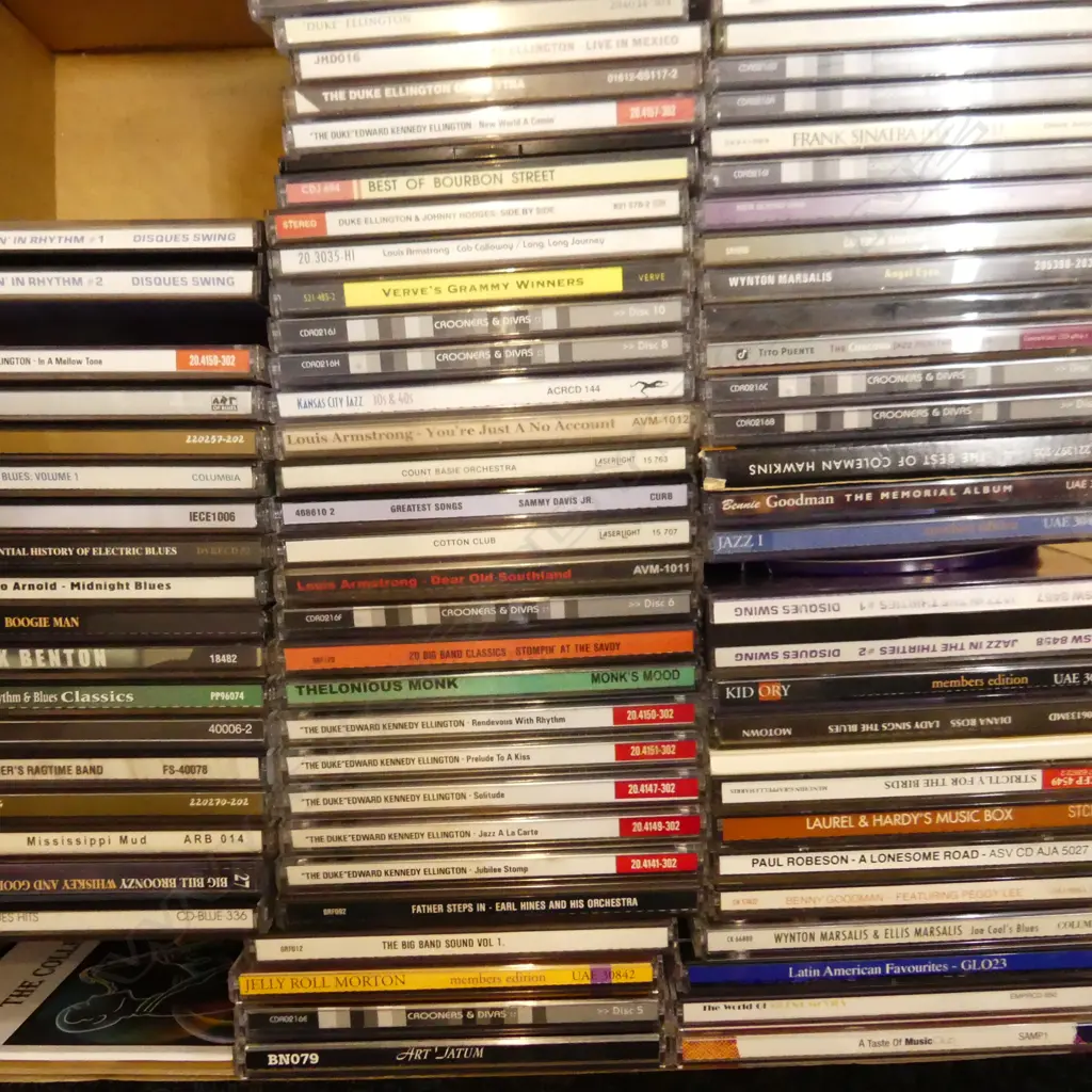 BOX LOT OF 60+ CDS BLUES,JAZZ ETC  Image 1++