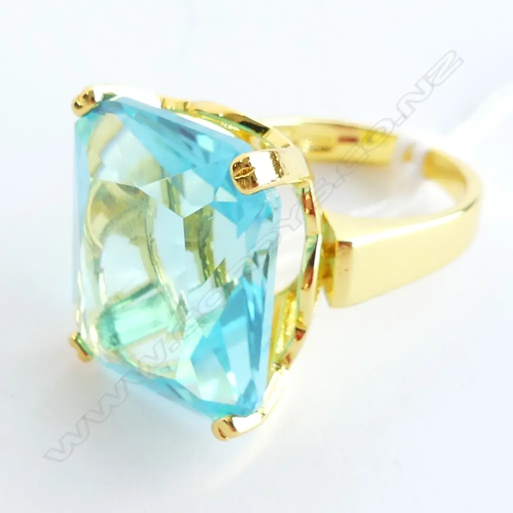 925 SILVER GILT  LARGE  FAUX  AQUA COLOUR DRESS RING Image 1++