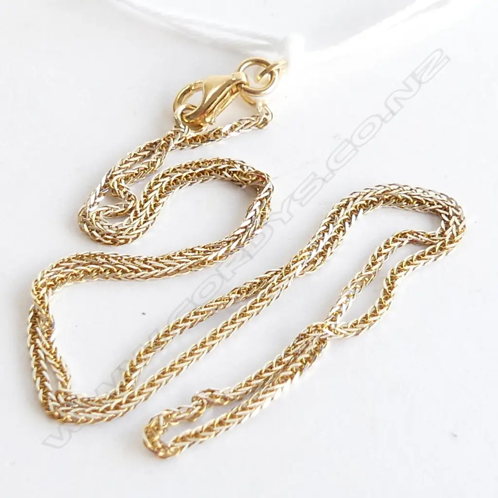 18CT FINE GOLD CHAIN 2.3GMS LENGTH 35CM Image 1++
