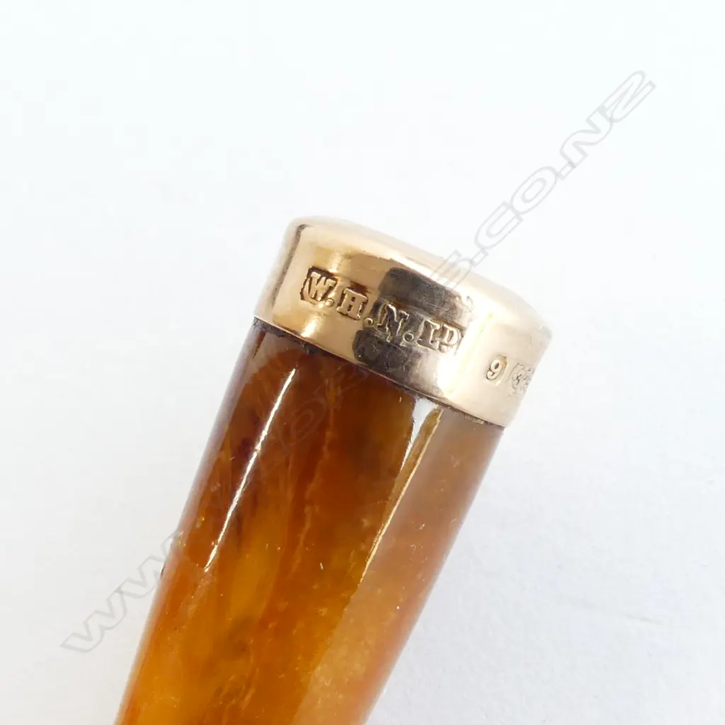 9CT GOLD & AMBER CIGAR HOLDER IN VIENNESE CASE, BIRMINGHAM 1901, MAKER WHN. L 43MM Image 1++