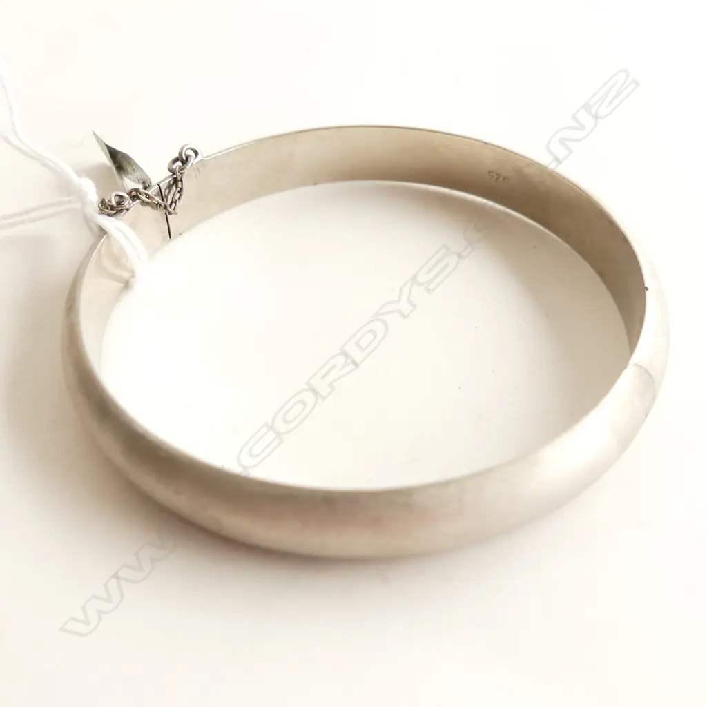 SATIN FINISH 925 SILVER HINGE BANGLE 11.7GMS Image 1++