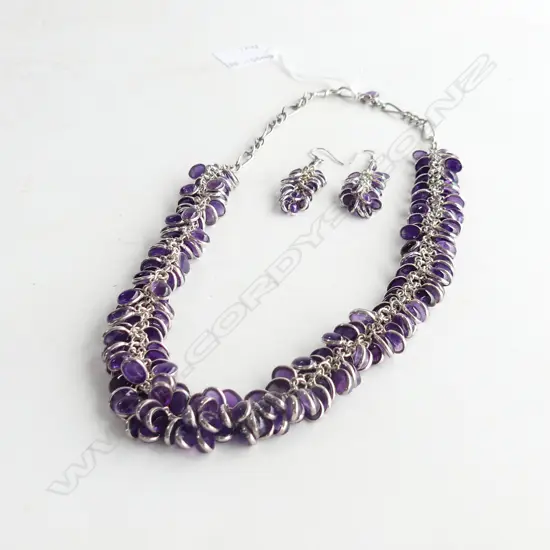 STG SILVER & AMETHYST NECKLACE & DROP EARRINGS 