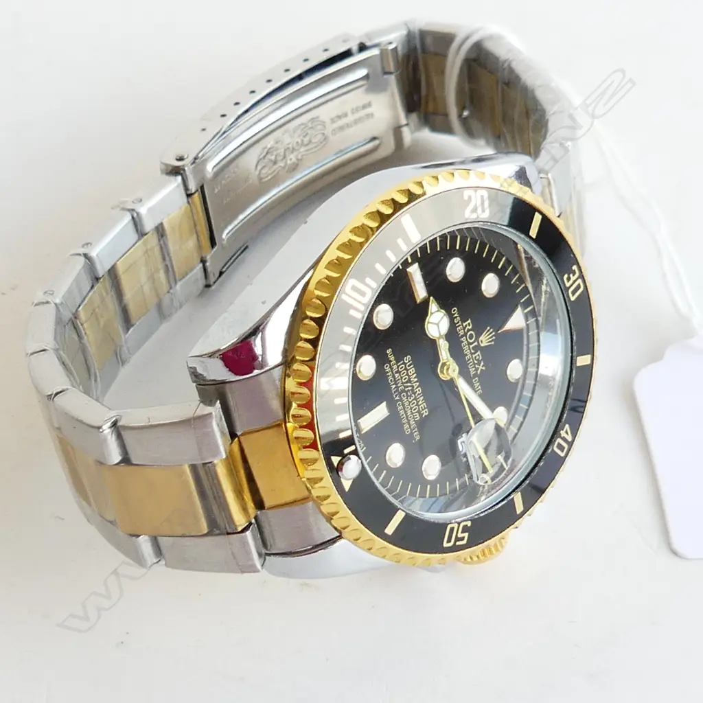 QUALITY ROLEX OYSTER SUBMARINER REPLICA WATCH, NEW & WORKING ORDER (NEVER WORN) Image 1++