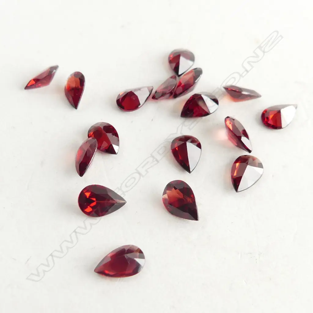 DROP SHAPE 20CT FACETED GARNETS  Image 1++