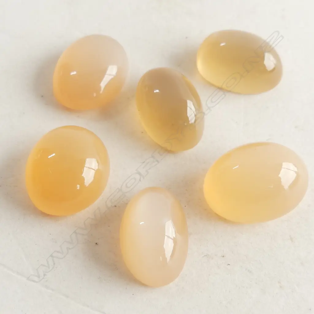BOX 6 ORANGE CAT'S EYE MOONSTONES  Image 1++