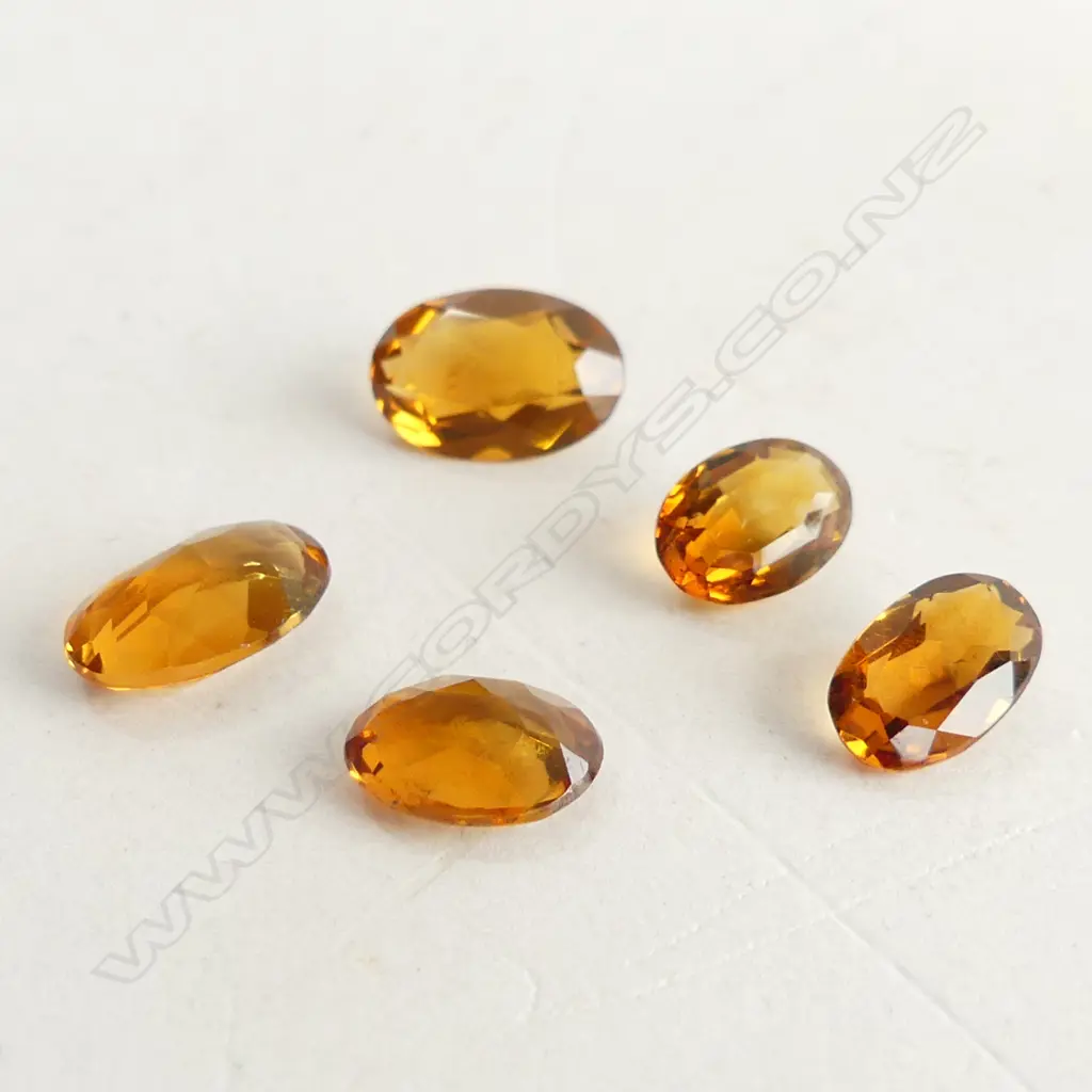 FIVE DARK YELLOW CITRINE, 10CT  Image 1++