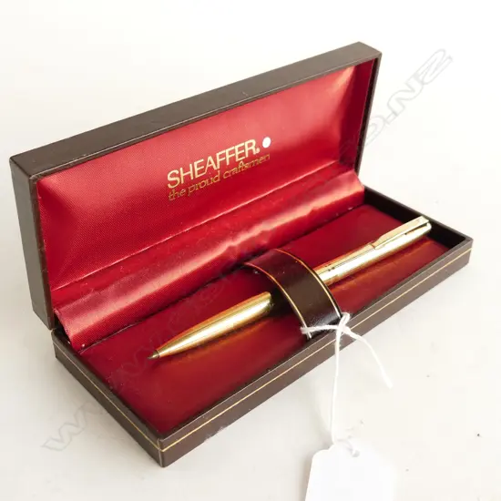 GP SHEAFFER BALL POINT PEN, CASED