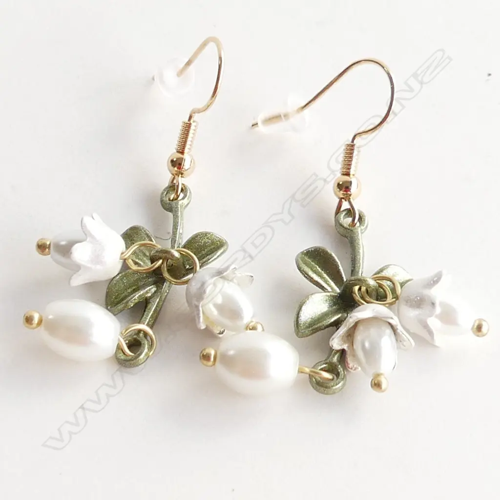 PR COSTUME  DROP EARRINGS Image 1++