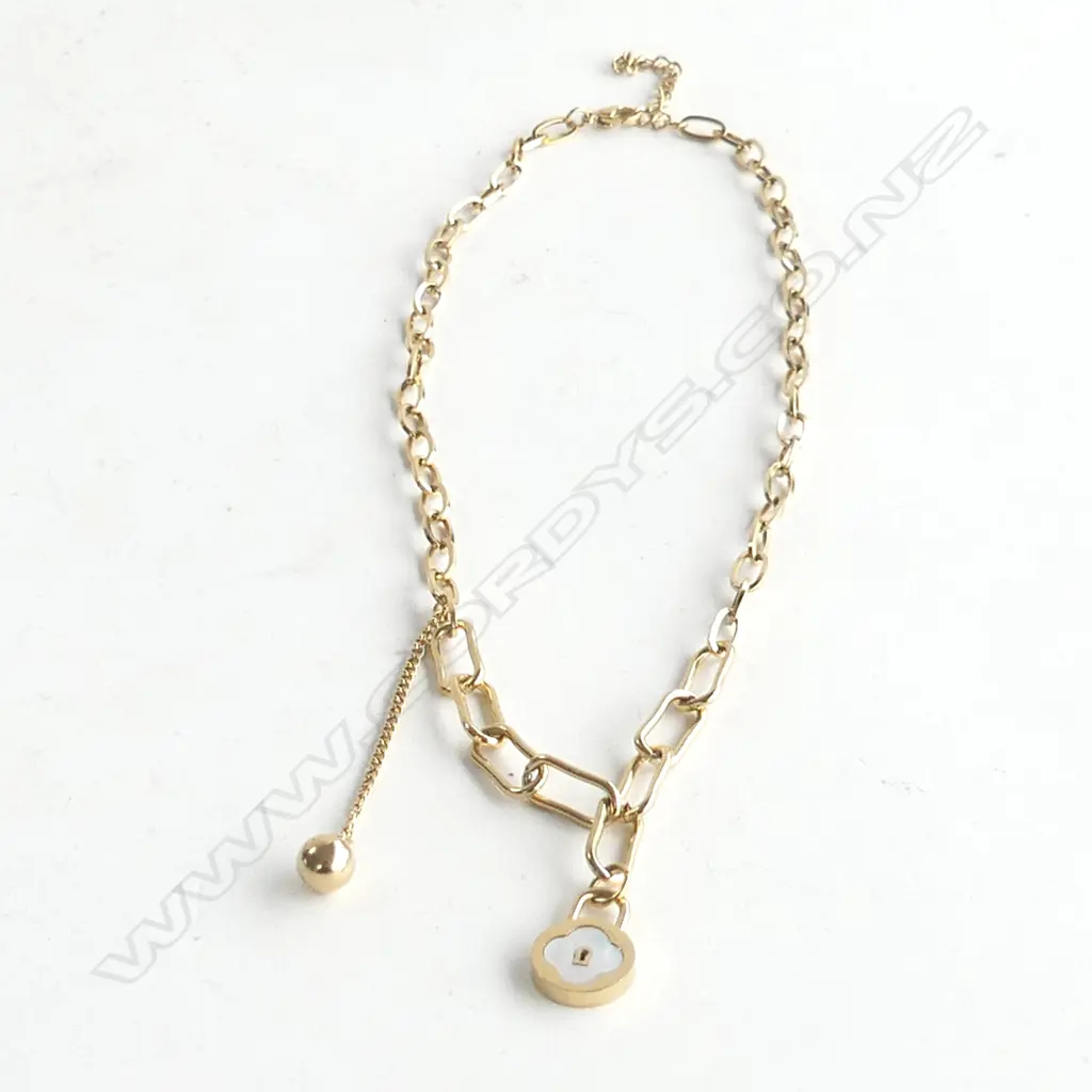QUALITY GOLD TONE CHAIN LINK NECKLACE & PENDANT Image 1++