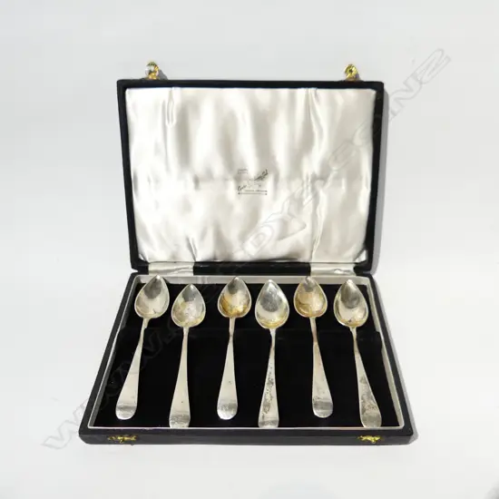 SET OF 6 UNMARKED SILVER SPOONS 161 GRAMS