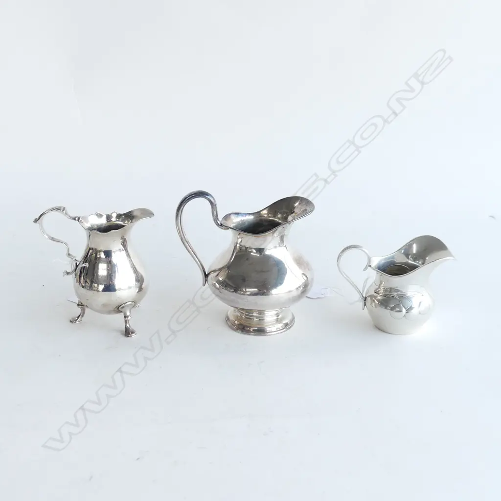 3 SMALL SILVER JUGS 299 GRAMS Image 1++