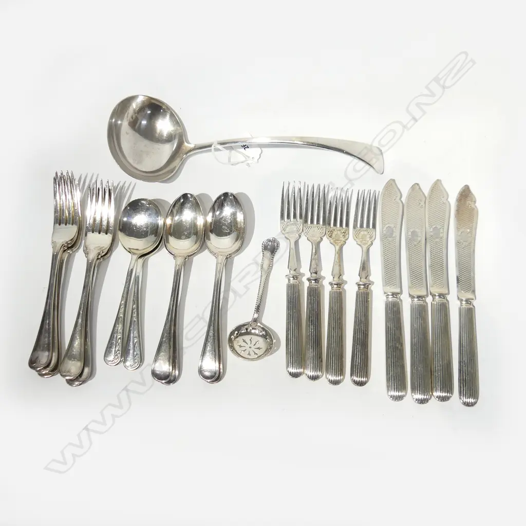 22 PCES ASST. SILVER PLATE CUTLERY; 8 PCE FISH SET, LADLE ETC Image 1++
