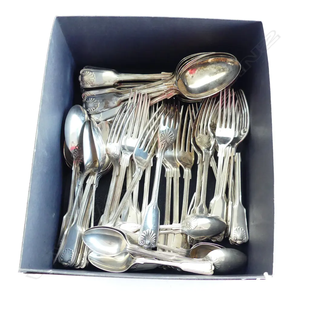 56 PCE 12 PLACE SILVER PLATE SHELL PATTERN CUTLERY, FIDDLE SHAPE w. THREAD... Image 1++