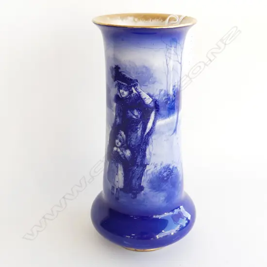 ROYAL DOULTON BL/WHITE ' CHILDREN'  VASE TRUMPET SHAPE . H. 215mm