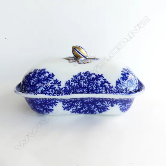 COPELAND SPODE LG B/W LIDDED TUREEN 330x230mm