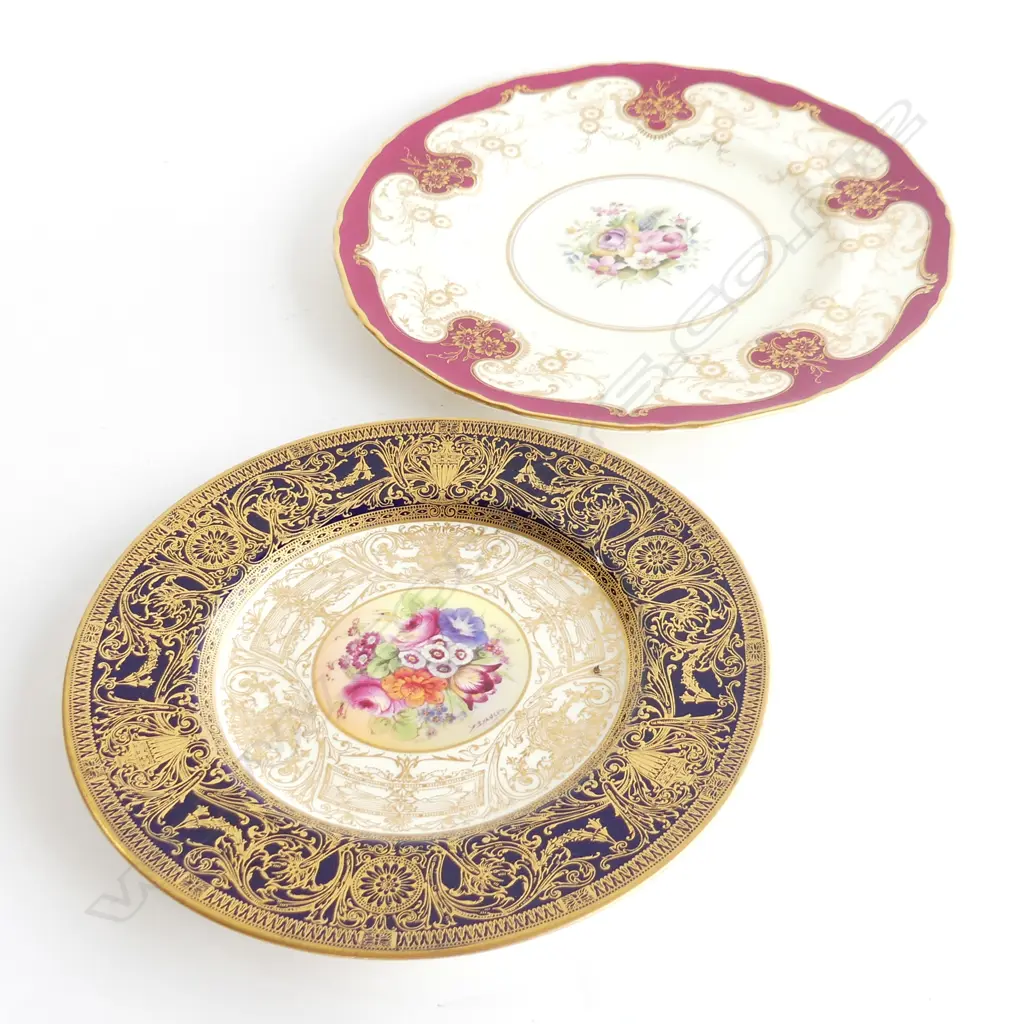  ROYAL WORCESTER CABINET PLATES. HANDCOLORED. ONE WITH SIGNATURE TIFFANY NEW YORK RETAILER DIA. 235mm OTHER DIA 280mm. Image 1++