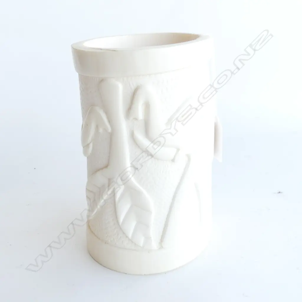 IVORY TUSK SECTION VASE (no base) 90 x 160mm Image 1++