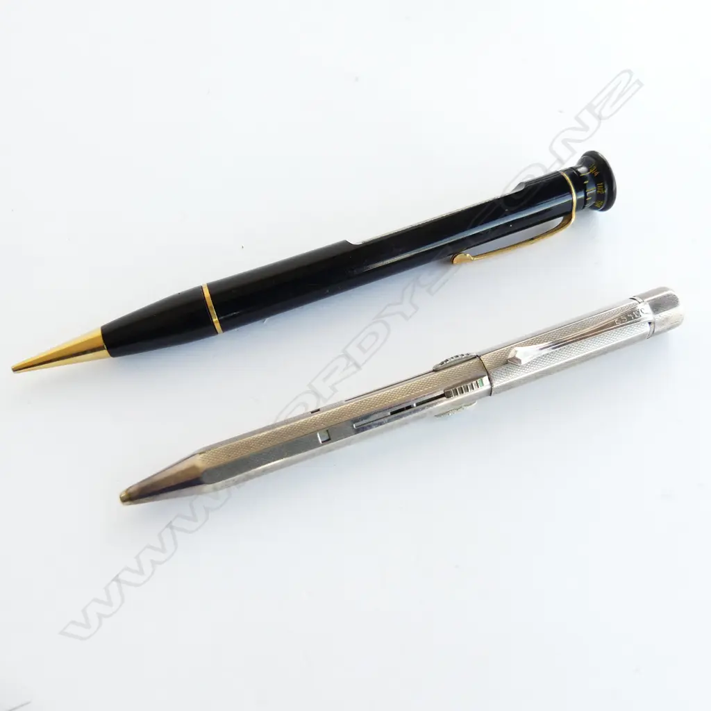 TWO MECHANICAL PROPELLING PENCILS, ONE WITH SCALE & ONE WITH FOUR COLOURS (L. 150 & 130MM Image 1++