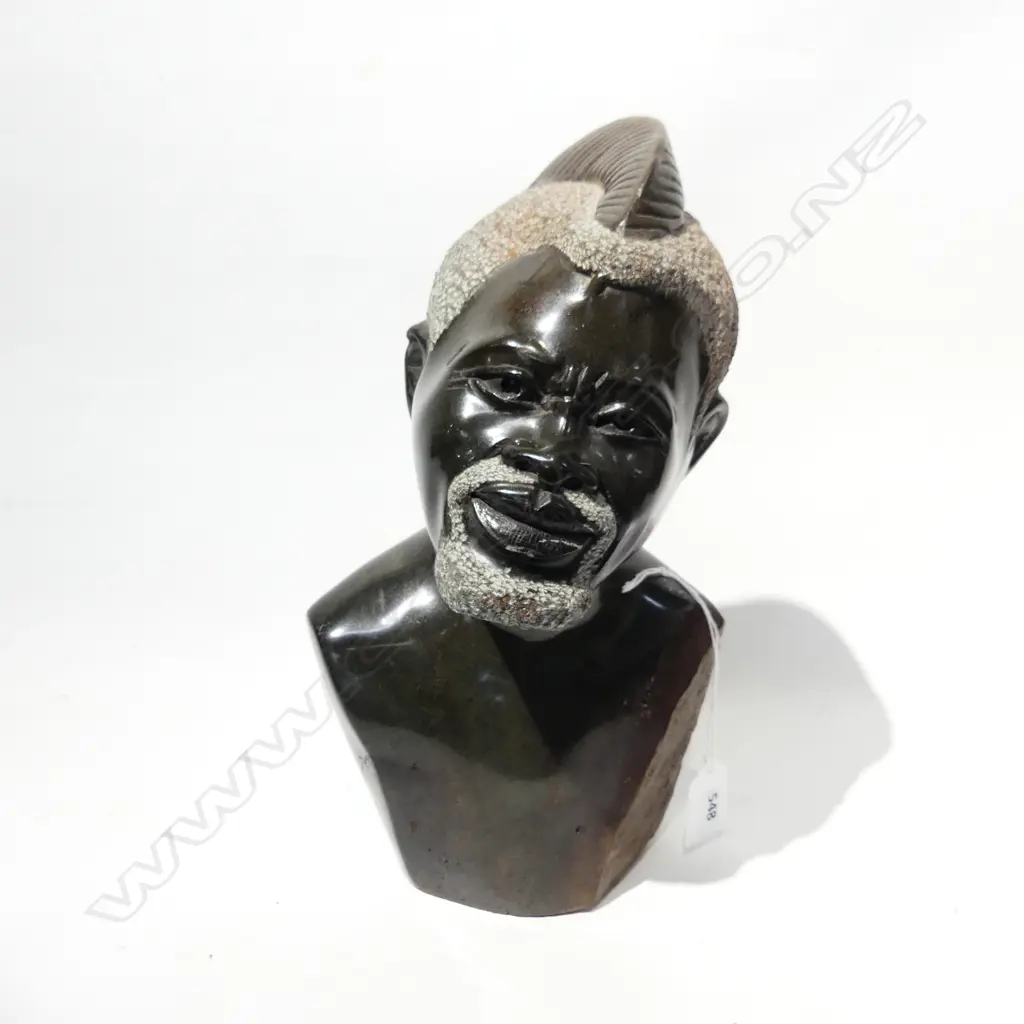 CARVED STONE AFRICAN BUST SIGNED KAMANSIRA H.290mm  Image 1++