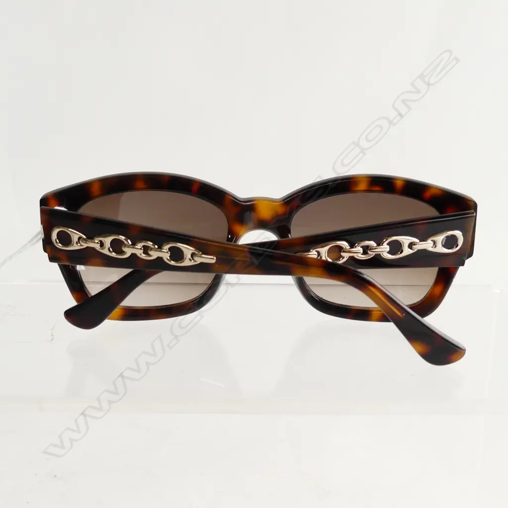GENUINE OROTON LADIES SUNGLASSES Image 1++
