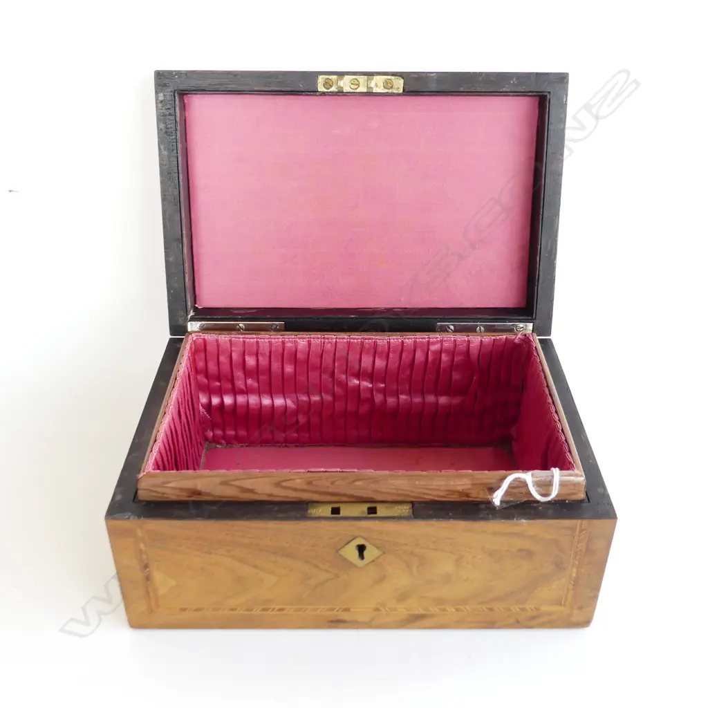 ANTIQUE INLAID BOX WITH PINK SATIN INTERIOR 'HILDA'  L. 250MM Image 1++