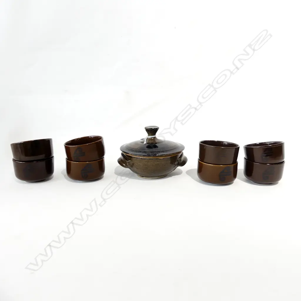 8 CROWN LYNN BROWN RAMEKINS w. AIR NZ KORU 85mm dia + SIGNED POTTERY TUREEN 140mm dia Image 1++