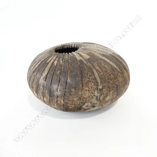 'MM' SCULPTED POD FORM VASE radiating incised lines matt glaze. W.270mm. Incised 'MM' mark