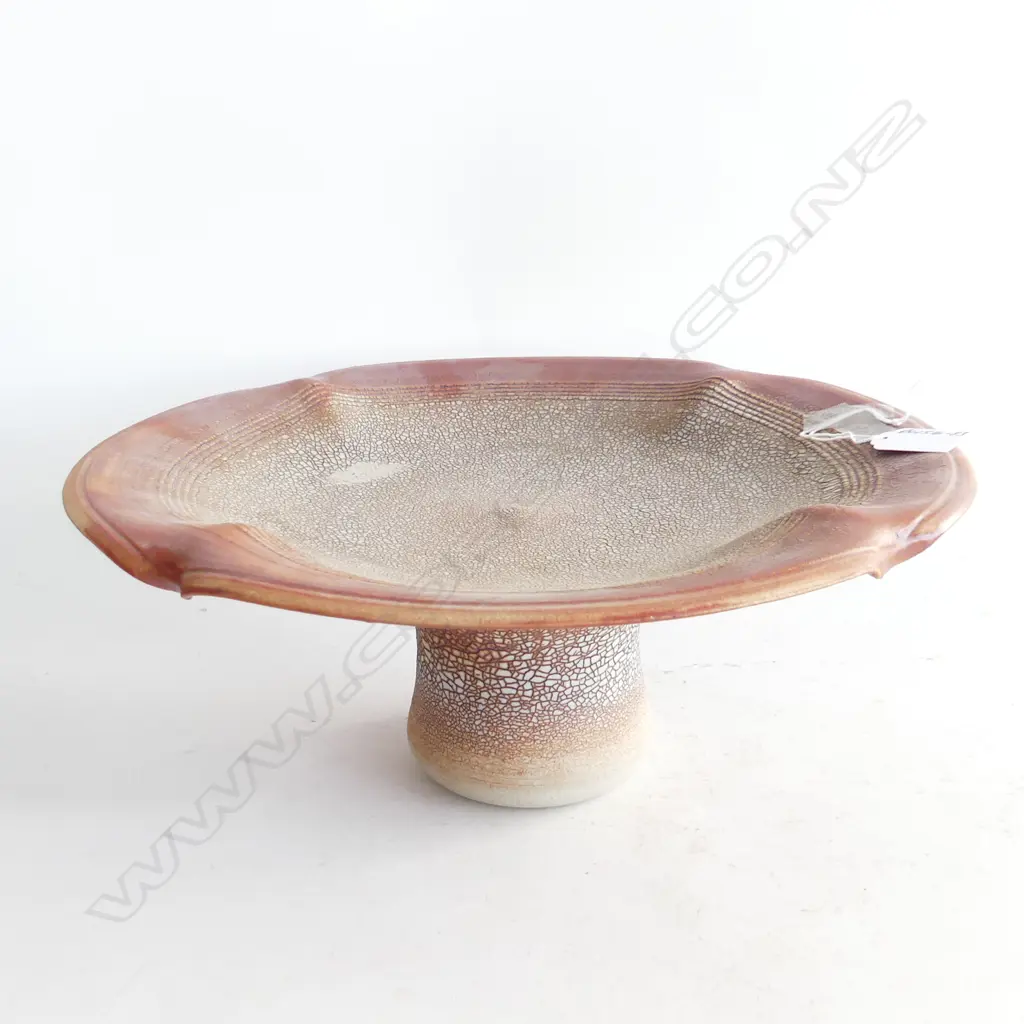 LGE SHINO STUDIO POTTERY PLATTER ON PEDESTAL. H.130MM DIA.330MM. Minor fritting to rim. Ex. Gill Mandeno estate Image 1++