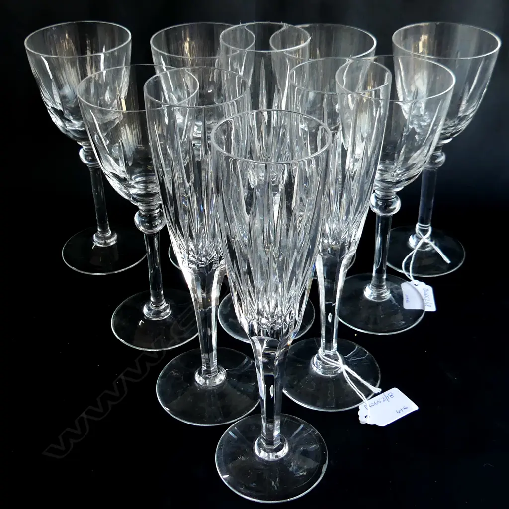 4 CRYSTAL CHAMPAGNE GLASSES + 8 WINE GLASSES Image 1++