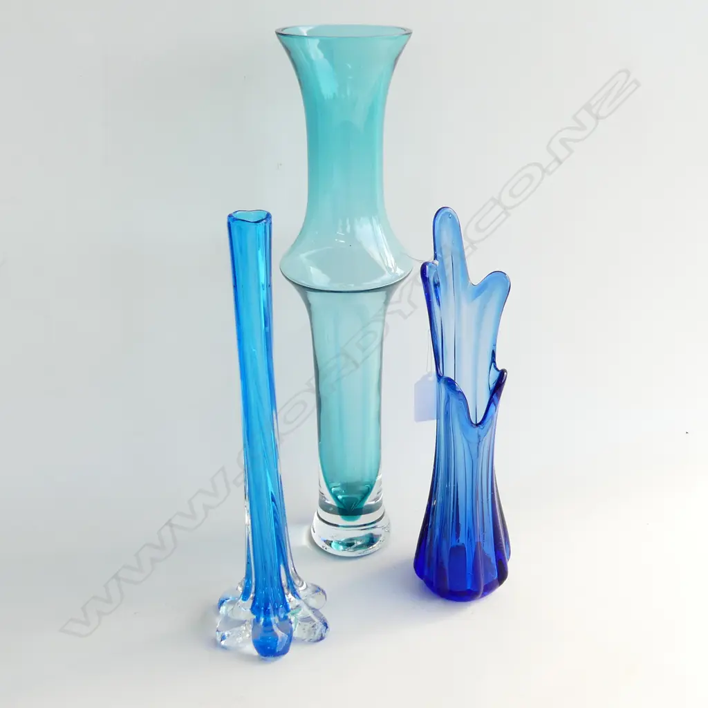 3 TALL BLUE ART GLASS VASES H.380mm Image 1++