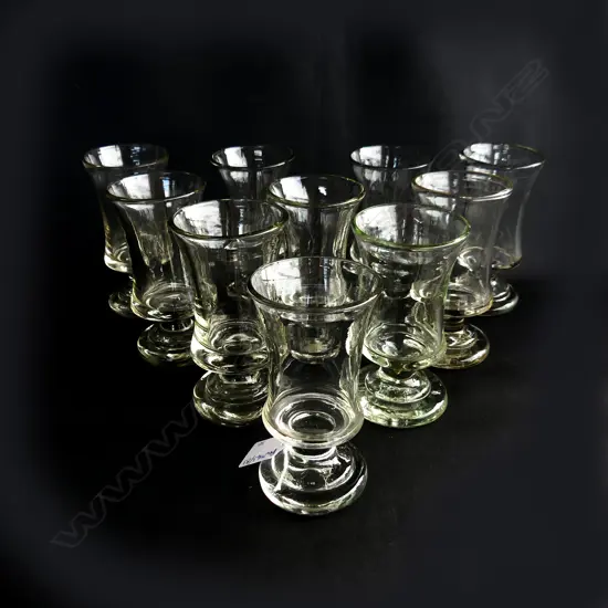 10 ANTIQUE DRINKING GLASSES H.135mm