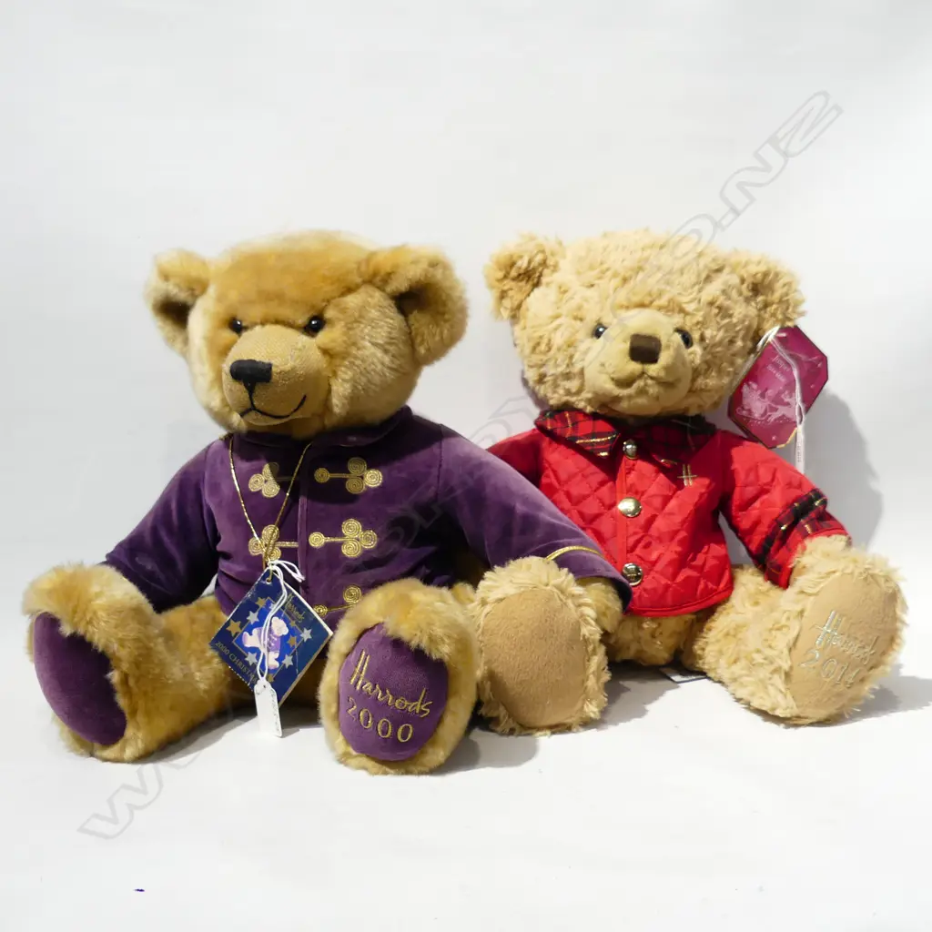 2 HARRODS XMAS BEARS 2014, 2000 Image 1++