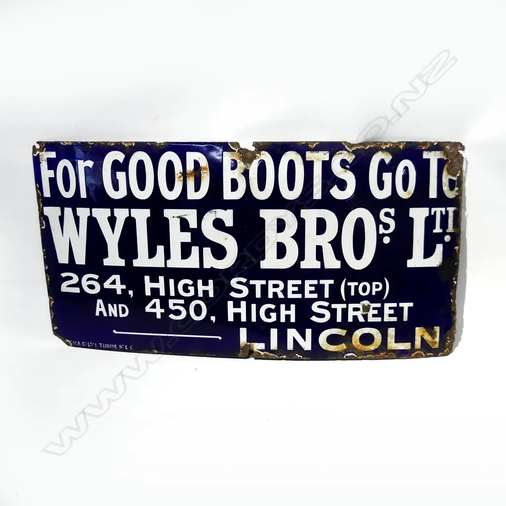 ANTIQUE ENAMEL SIGN 'FOR GOOD BOOTS GO TO WYLES BROs. Ltd. LINCOLN 305x595mm Image 1++