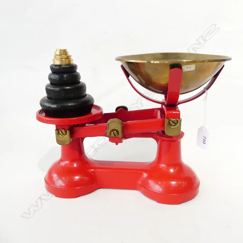 RED METAL KITCHEN SCALES w.8 IMPERIAL WEIGHTS W.300mm Image 1++