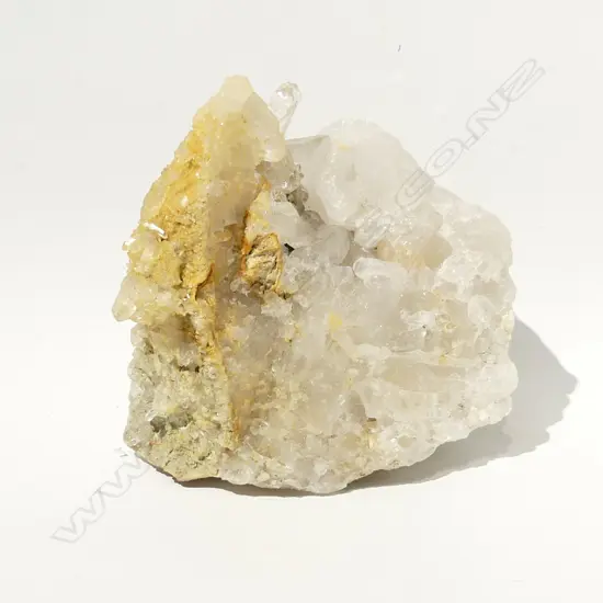 LG QUARTZ CRYSTAL ROCK 130 X 130 X 75MM 1370GMS