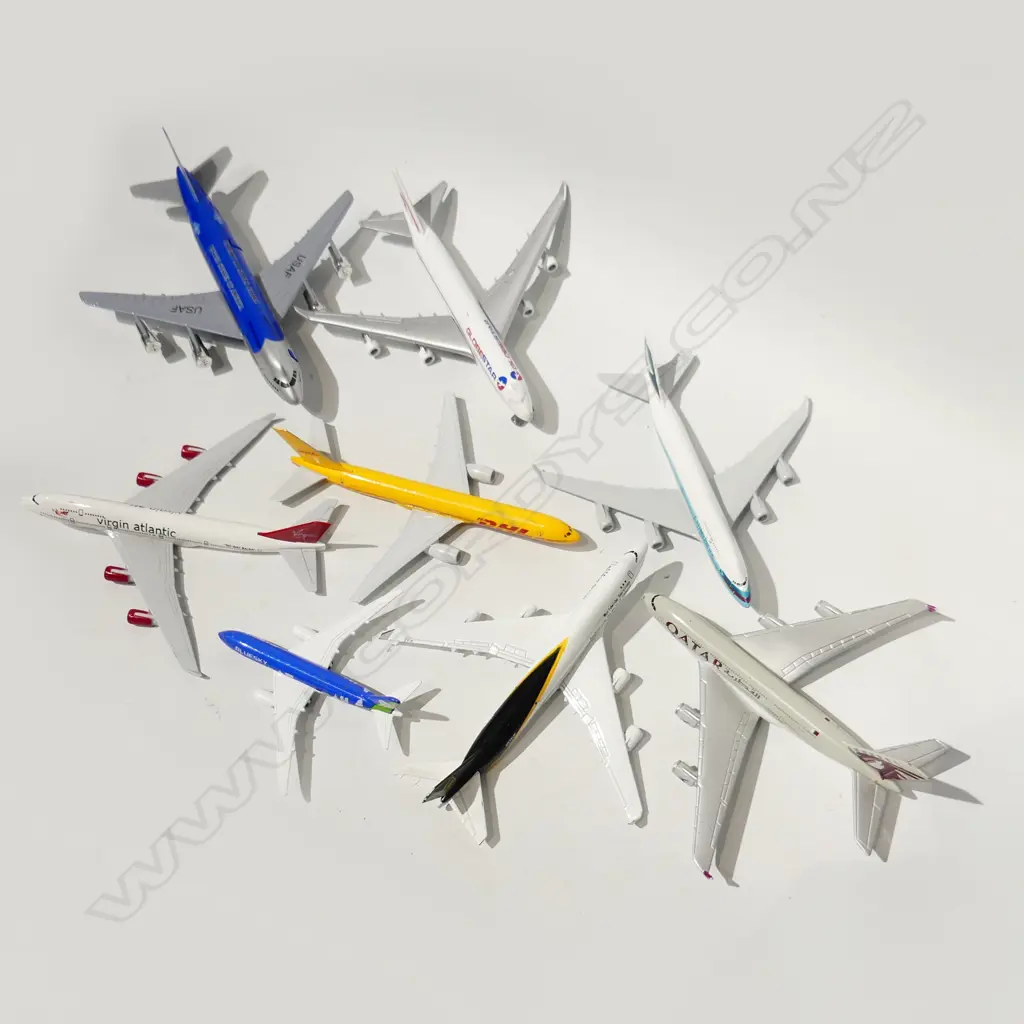 8 AIRLINE MODEL AEROPLANE COLLECTION Image 1++