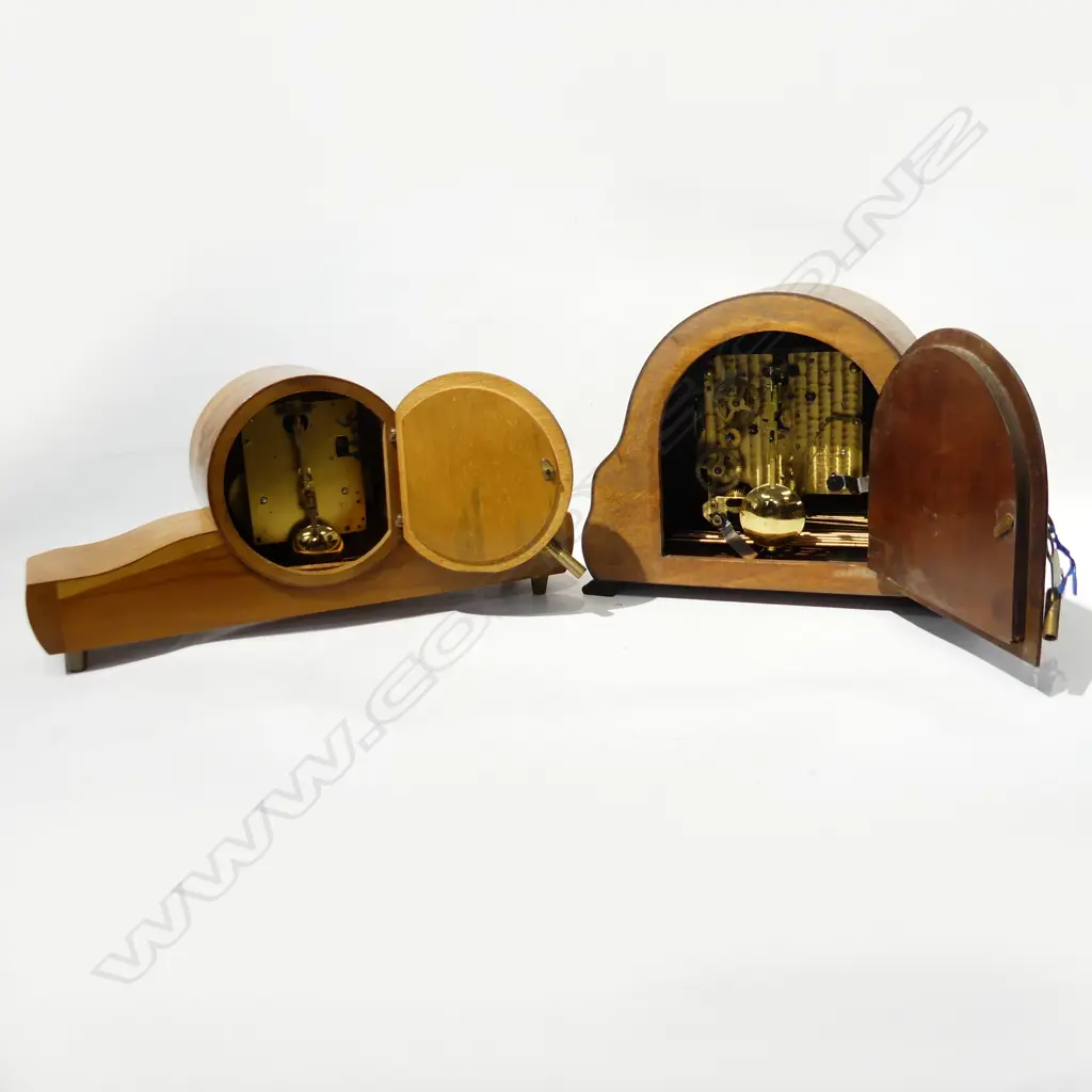 2 WOODEN DECO MANTLE CLOCKS W.365mm Image 1++